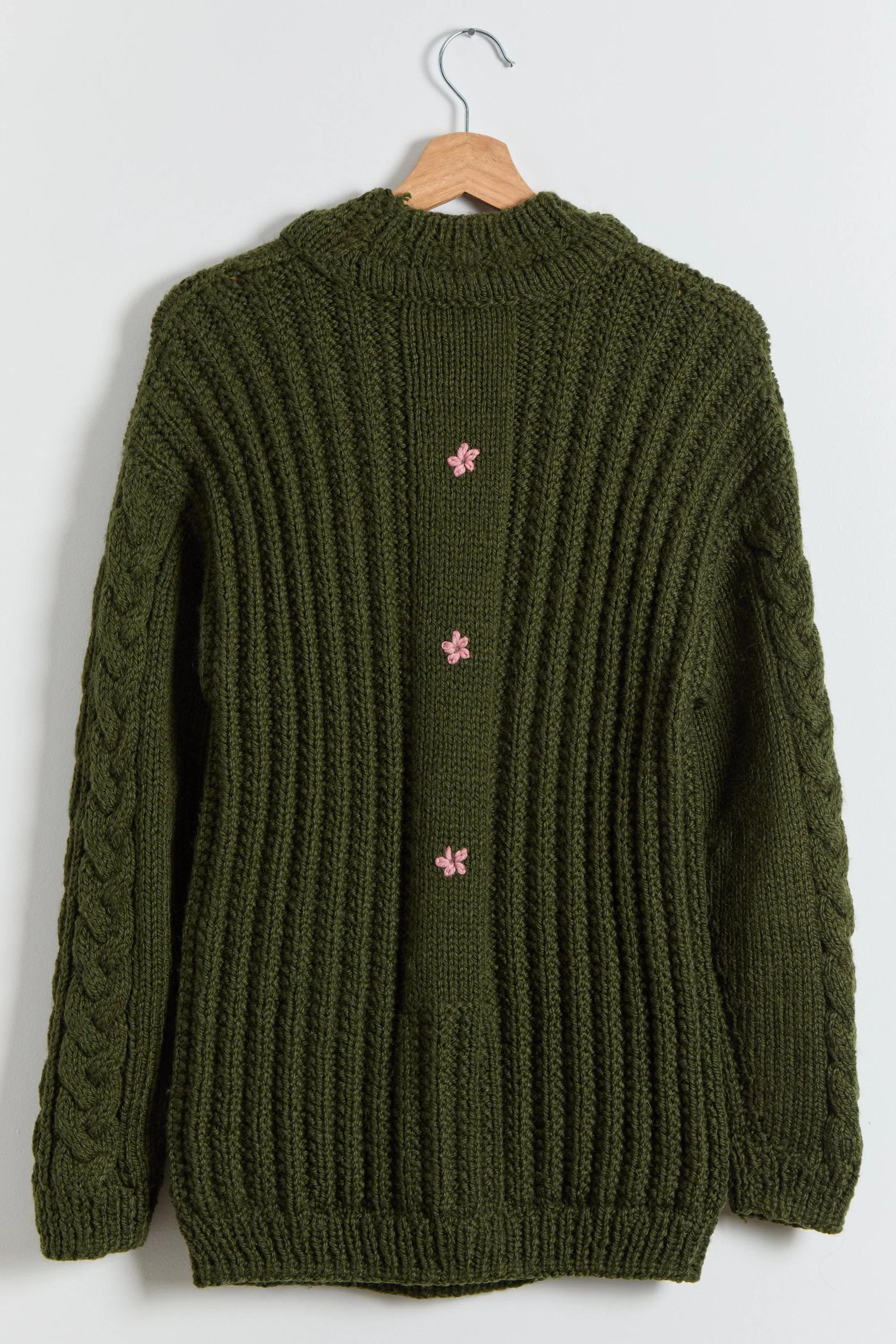 70s Olive Floral Embroidered Chunky Cable Knit Sweater L