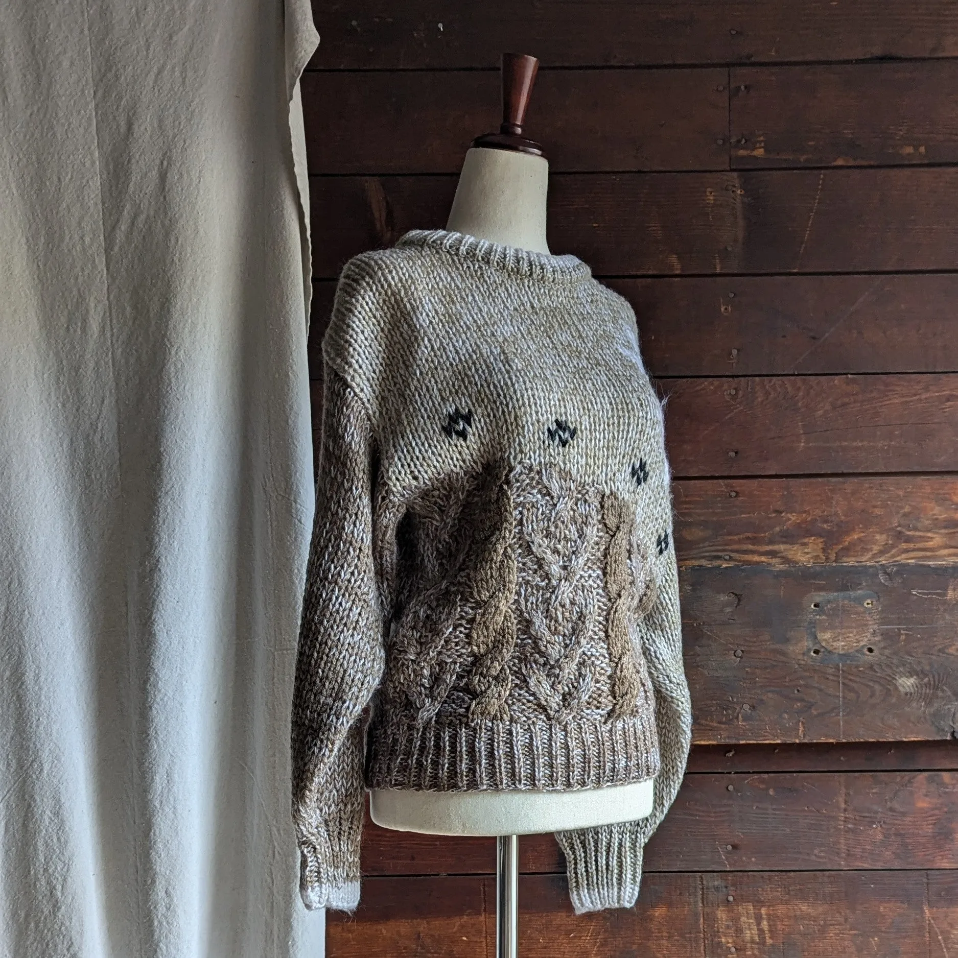 80s Vintage Chunky Coffee-and-Cream Acrylic Sweater