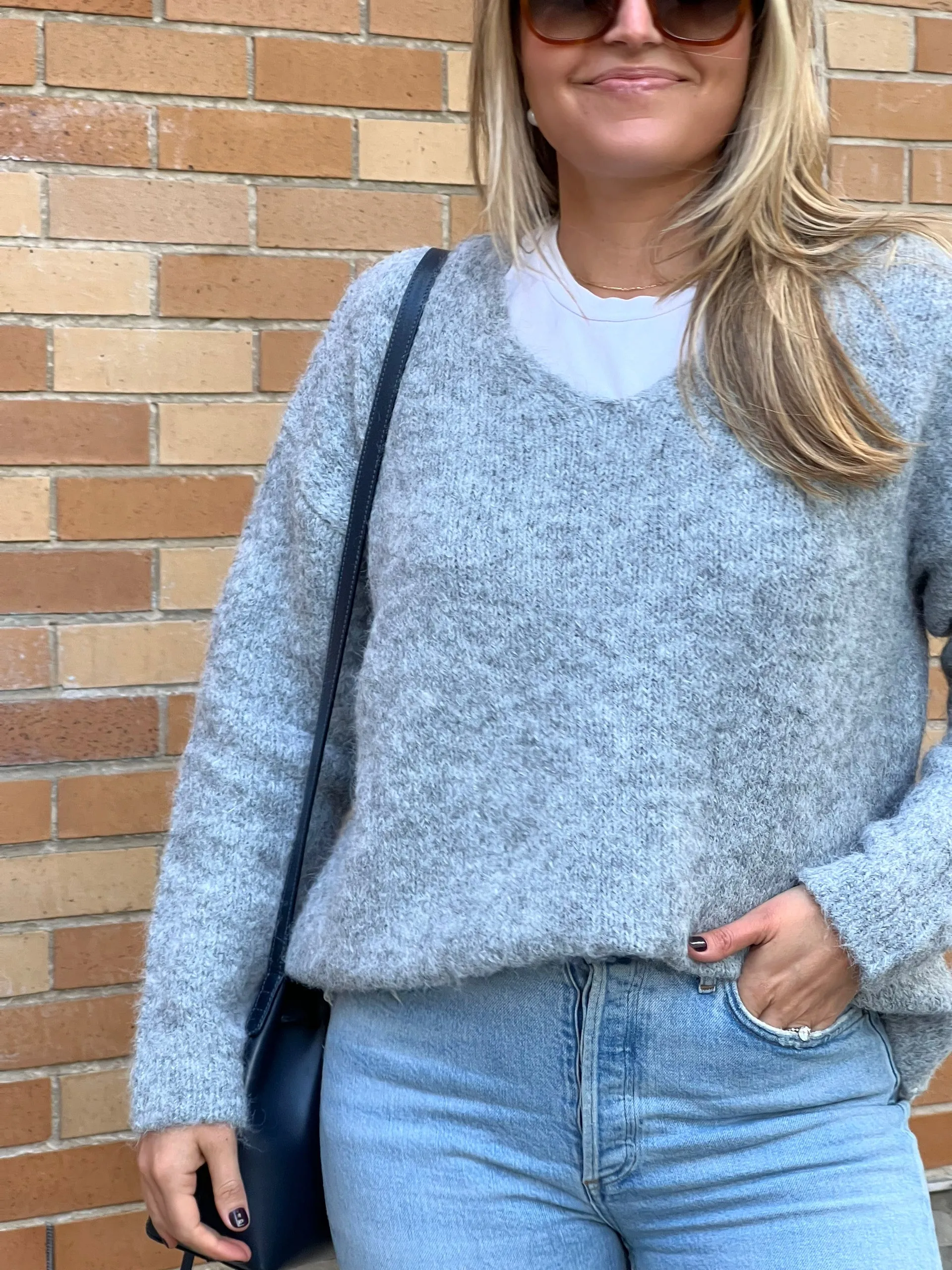 chunky v neck sweater