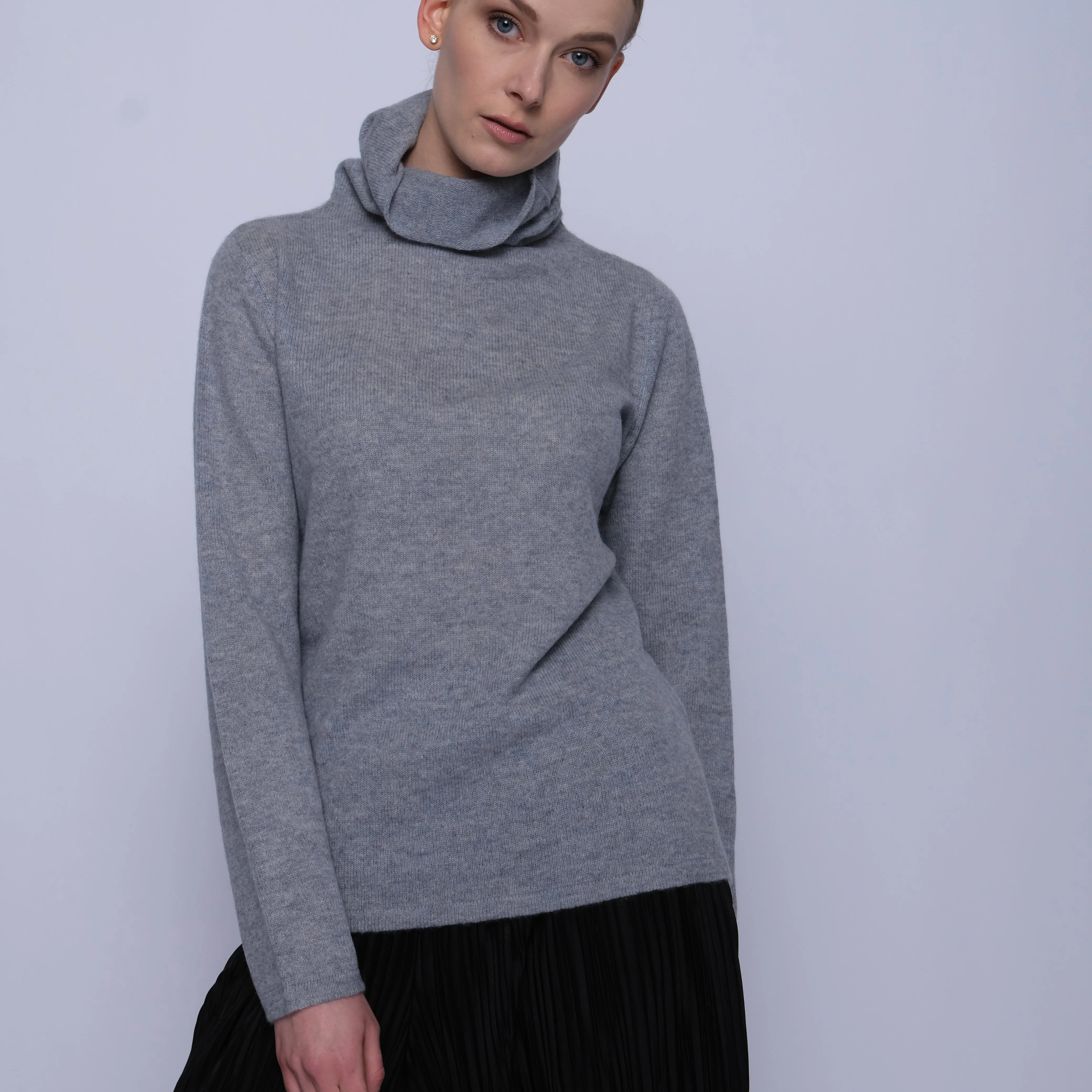 Flodden Roll Neck Cashmere Sweater - Denim