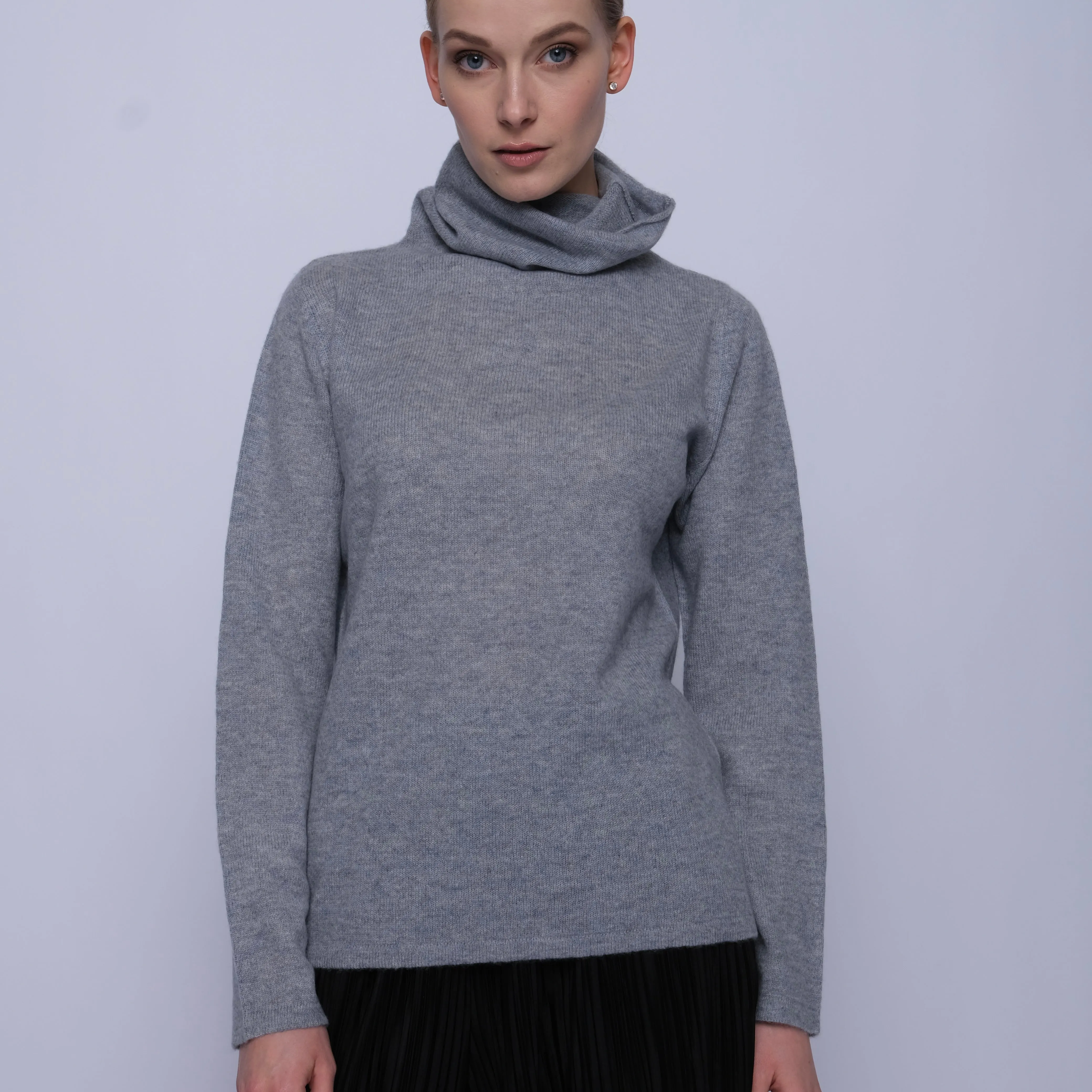 Flodden Roll Neck Cashmere Sweater - Denim