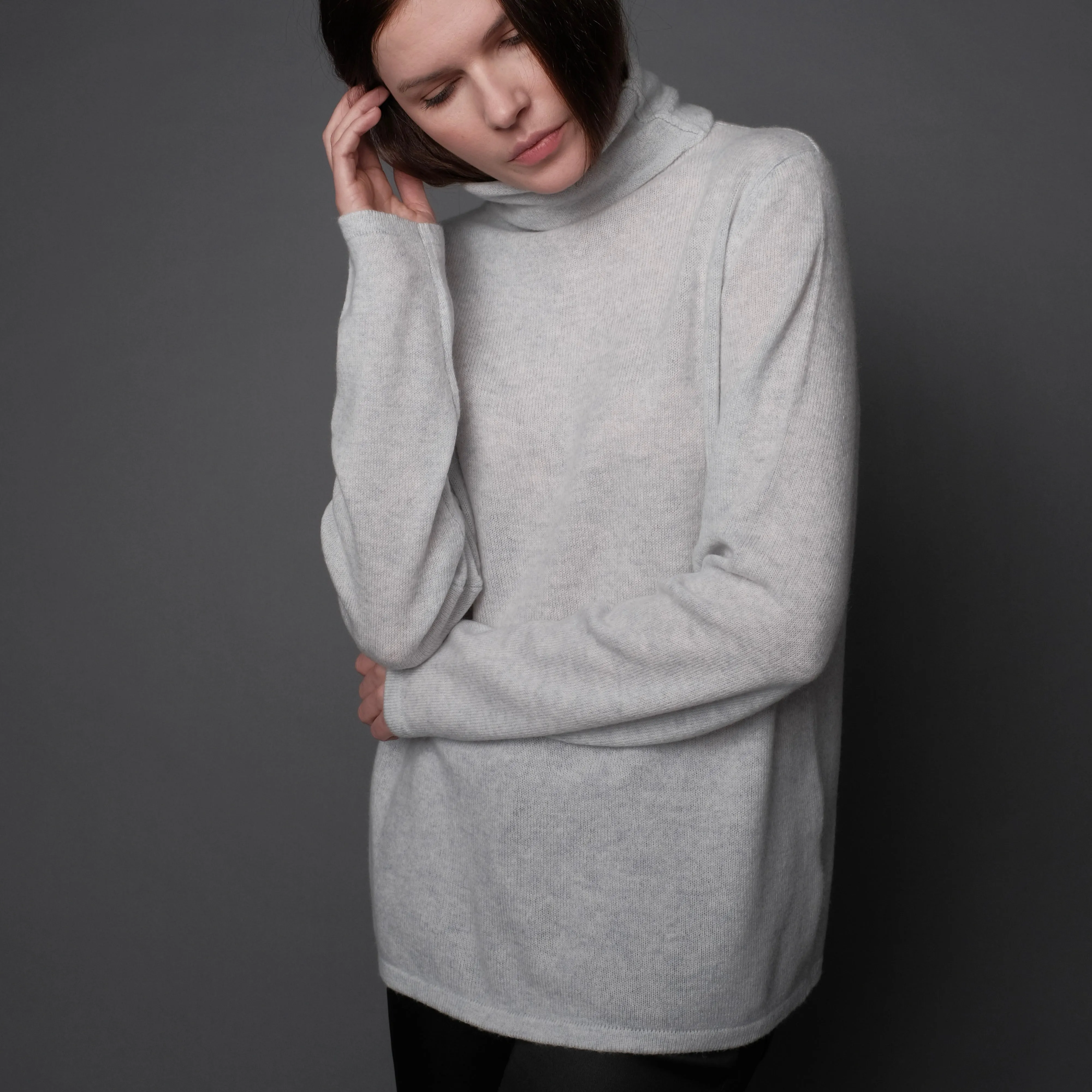 Flodden Roll Neck Cashmere Sweater - Denim