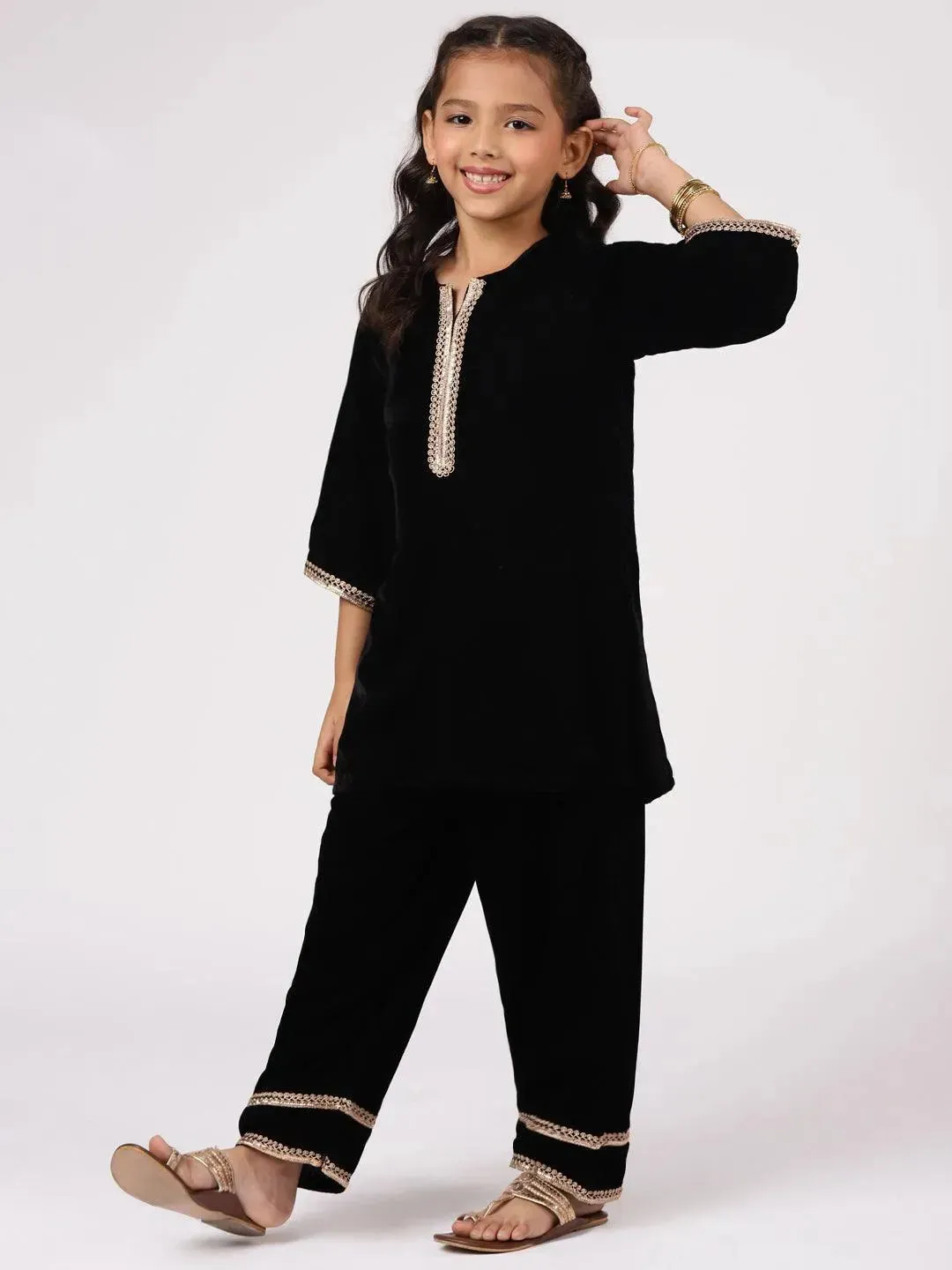 Kids Black Solid Velvet Straight Kurta With Palazzos & Dupatta