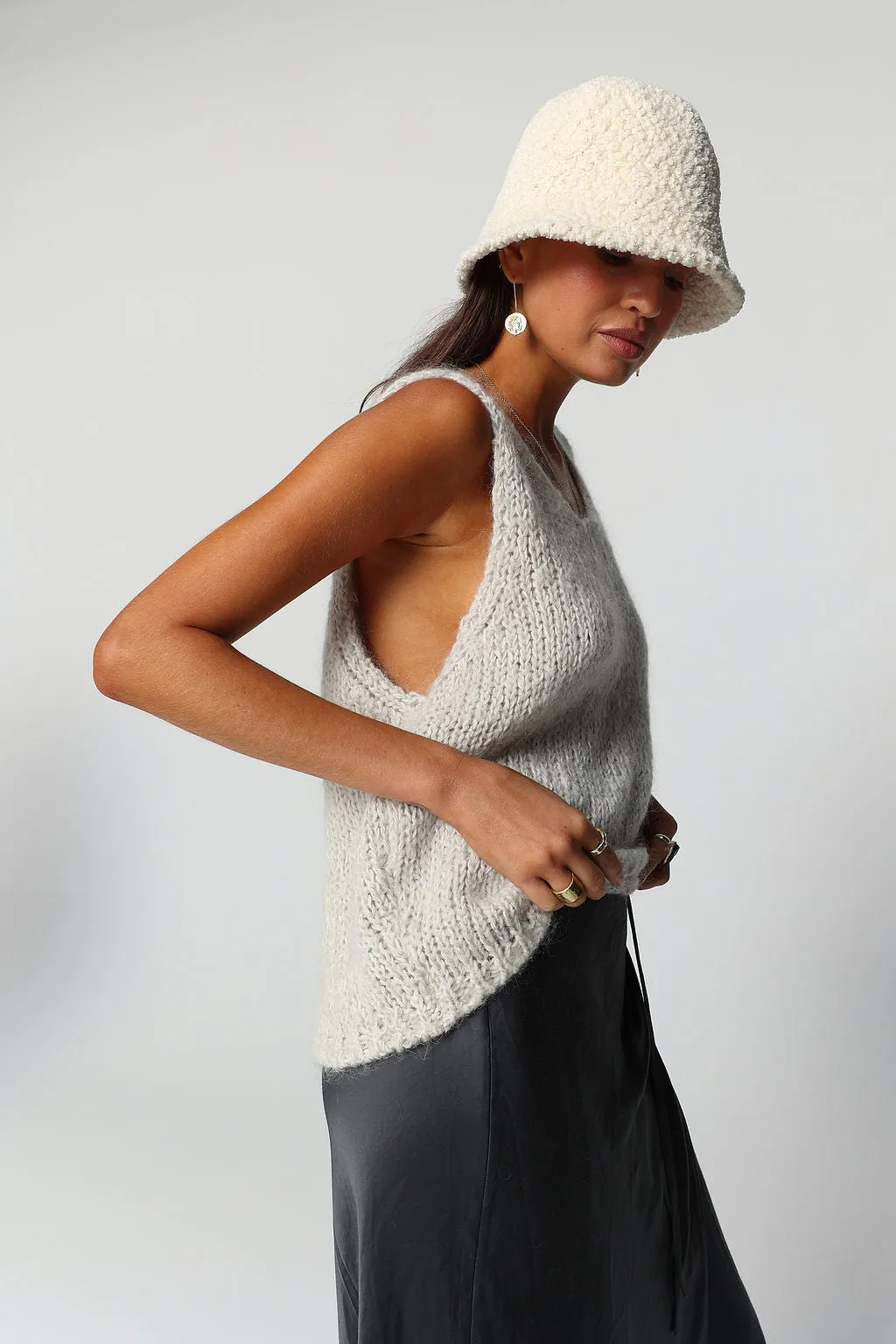 LOREN KNIT VEST