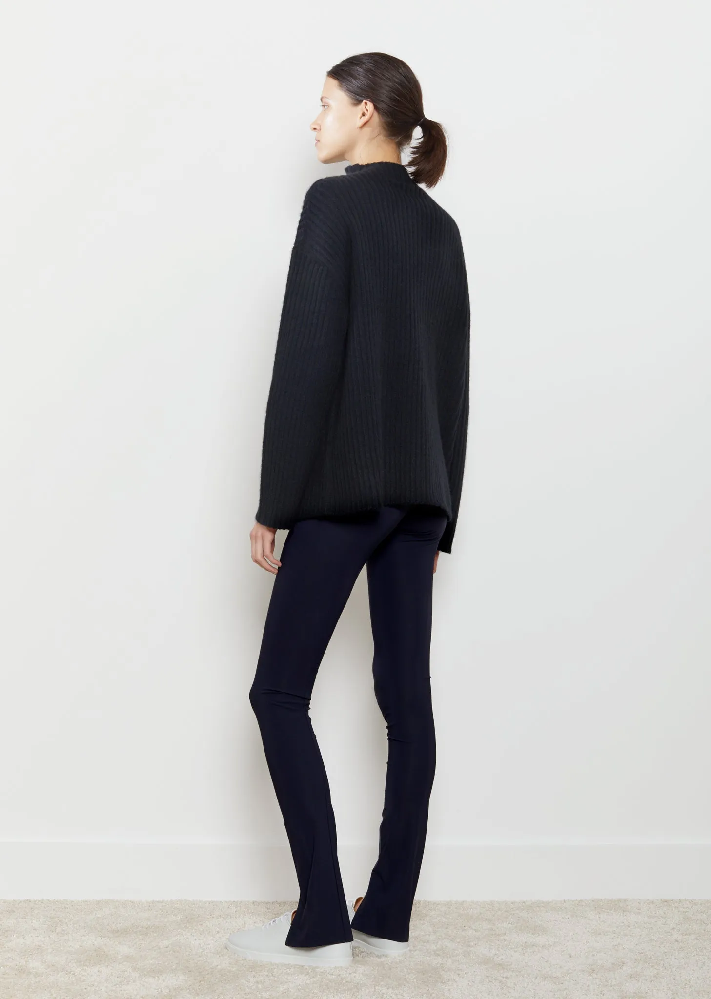 Minah Brushed Stretch Cashmere Turtleneck