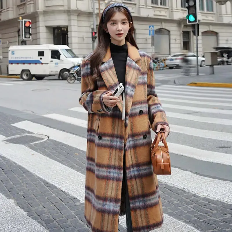 Plaid Maxi Coat with British Wool and Pockets for Women