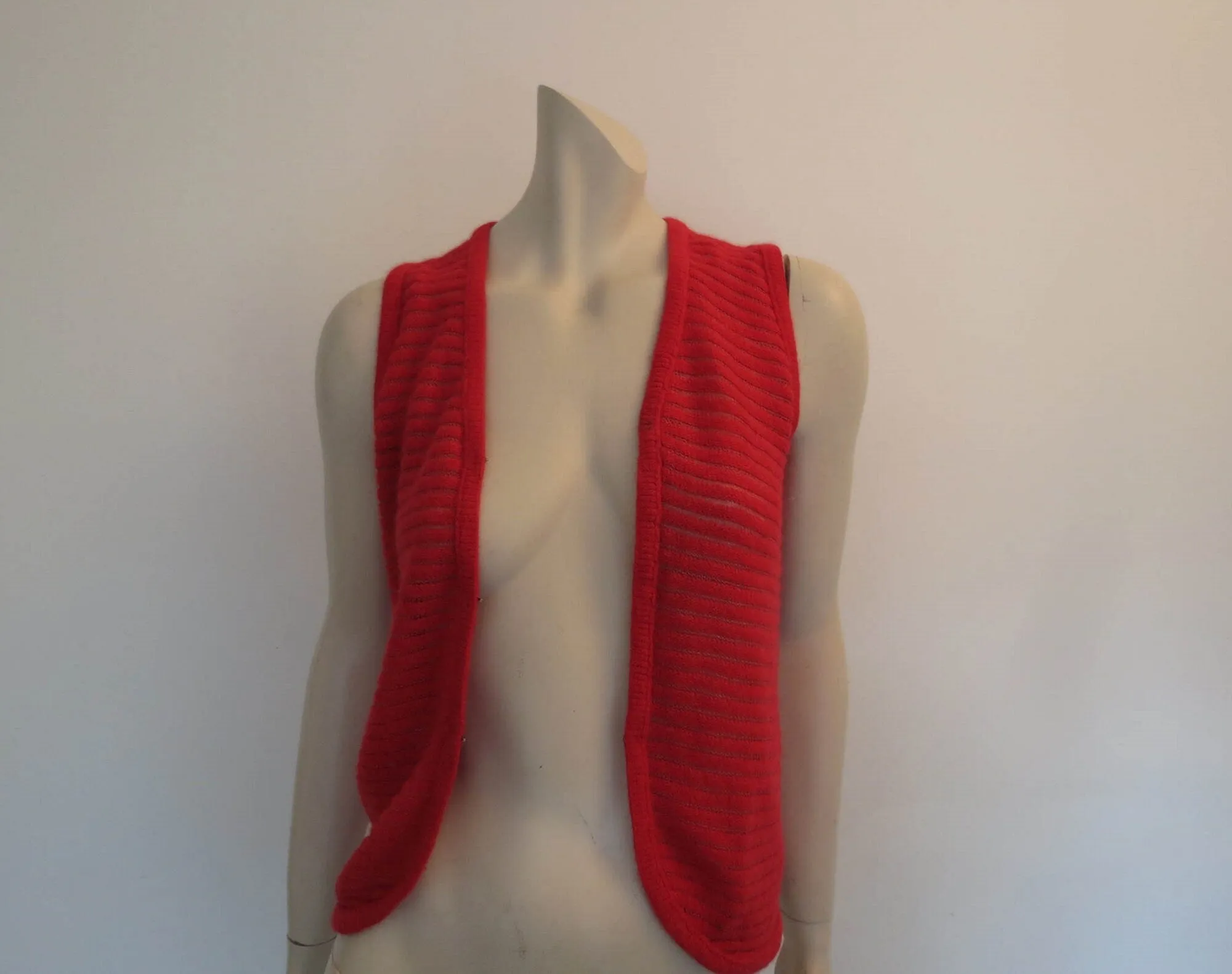 Red Lambswool Vest With Sheer Stripes - Bust 76 cm